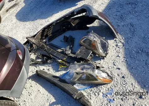 2016 Toyota Rav4 Le z USA, uszkodzony, nr VIN 2T3ZFREV7GW310389